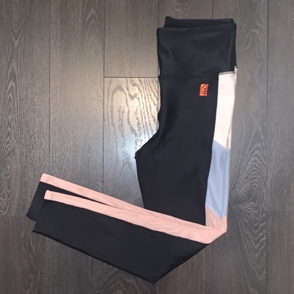 P.E Nation leggings - Picture 9 of 17